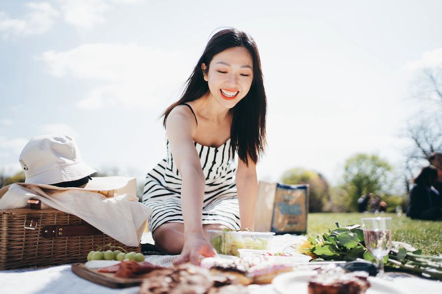How to plan the Perfect picnic date in London Maclynn UK